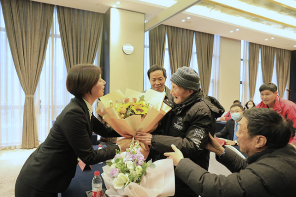 台州北三县抗战老兵关爱项目捐赠仪式6